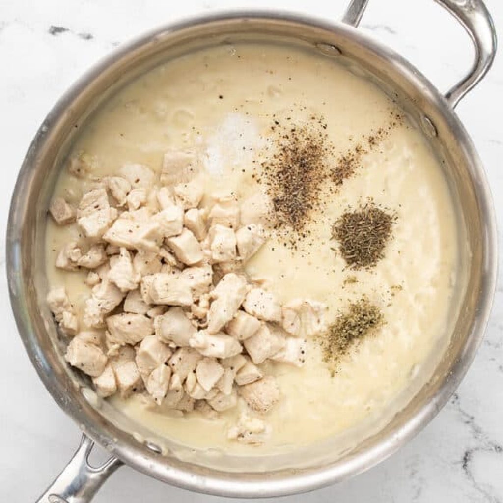 Poulet et assaisonnement