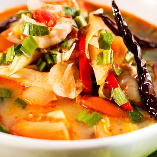 Curry Rouge Thaï au Poulet