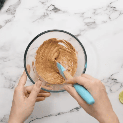 Preparer la marinade au yaourt edited 1